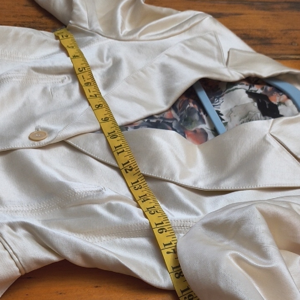 Kulson Italy Elegant Cream Satin Blazer Glam maximalists Scandinavian Preppy - Picture 12 of 14